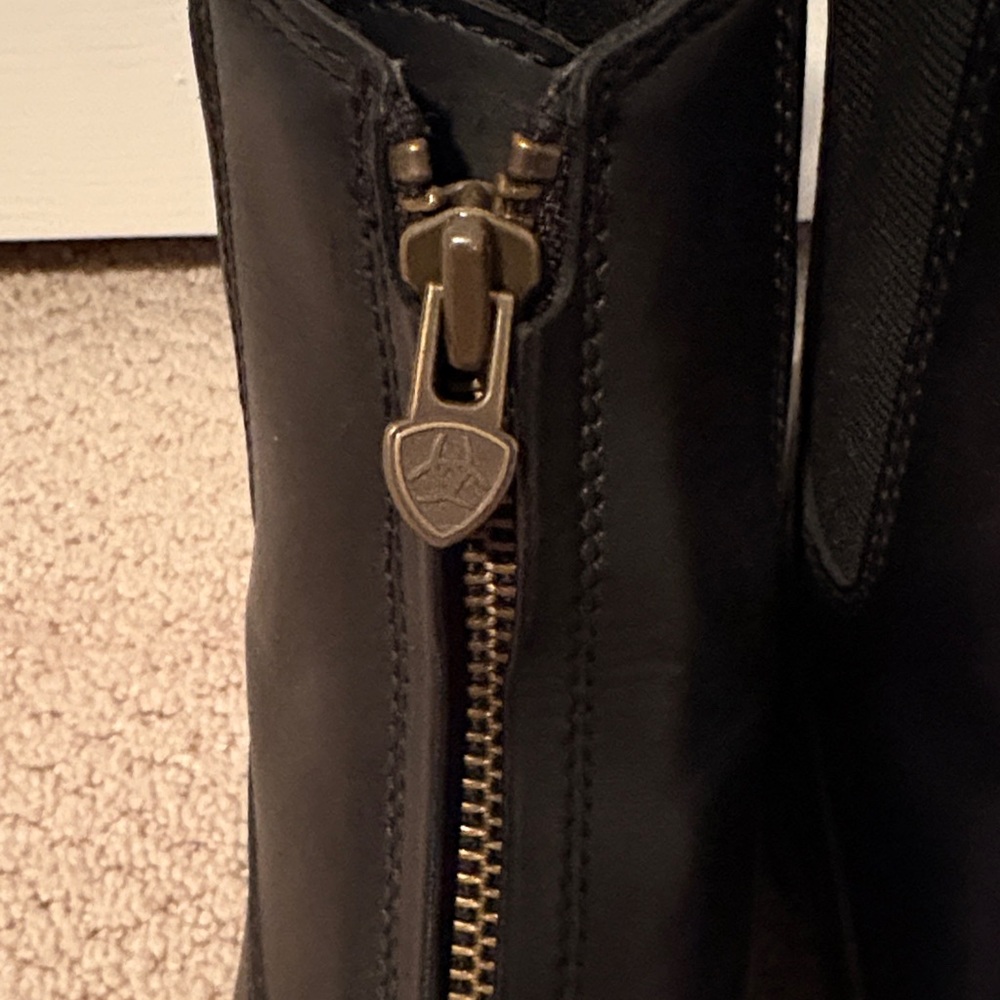 Ariat Black Leather Riding Boots - Picture 6 of 8